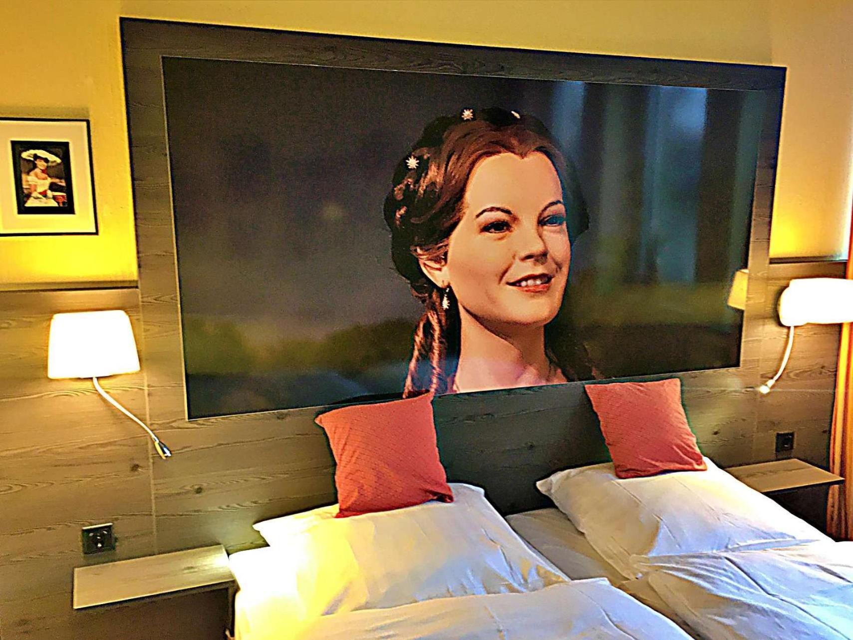 Hotel Retro - Art - 2*