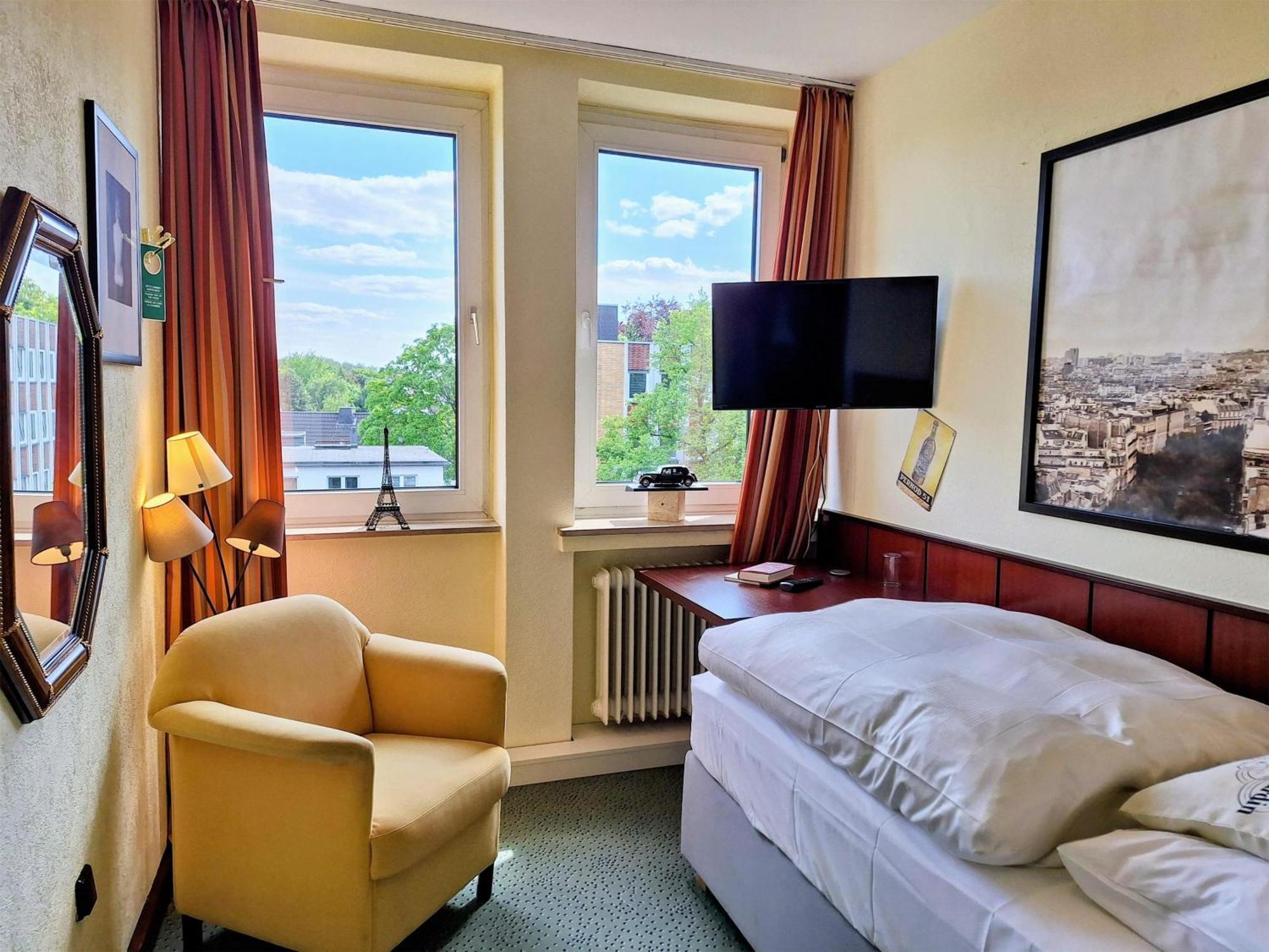 Hotel Retro - Art -