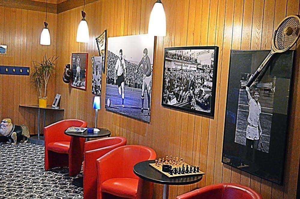 Retro - Art - Hotel 2*